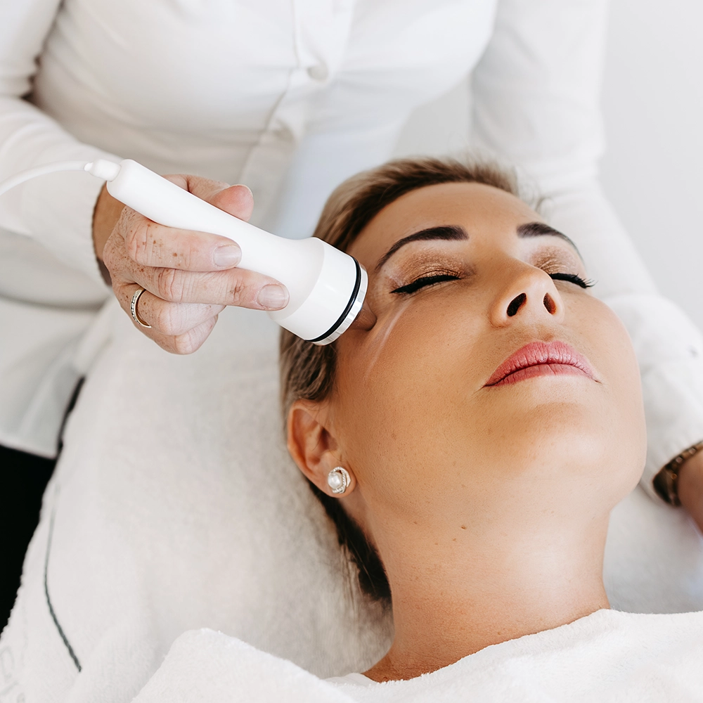 Radiofrequenz Gesichtsbehandlung